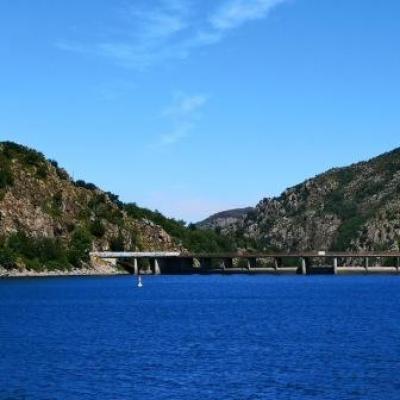 Barrage hydroelectrique lac de Villefort @ Gite Castagnere 1