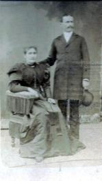 Clementine et Alfred Martin, mas Castagnere en Cévennes