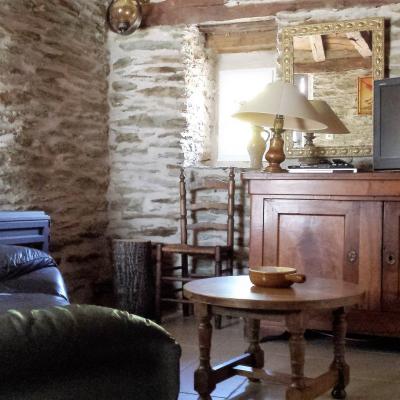 Espace salon du gite Castagnère 4* en Cévennes